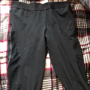 Nike Pro Athletic Leggings